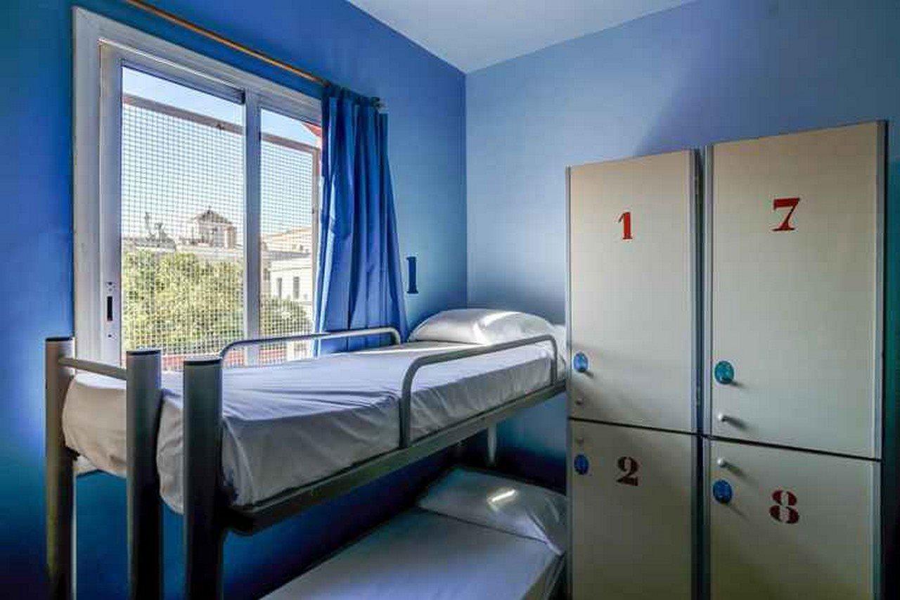 ברצלונה Sun & Moon Hostel מראה חיצוני תמונה