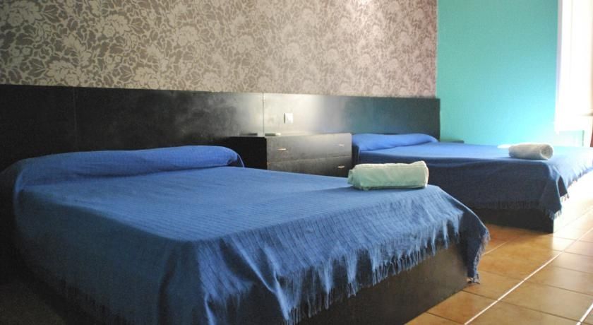ברצלונה Sun & Moon Hostel מראה חיצוני תמונה